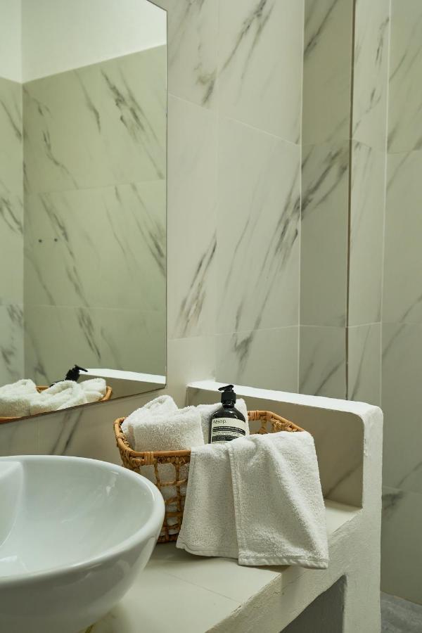 Mea Terra Villas Lakhania Extérieur photo